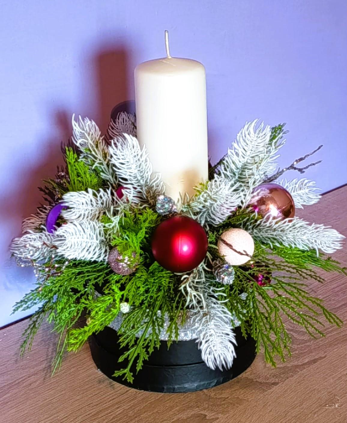 Świąteczny box ze świecą 