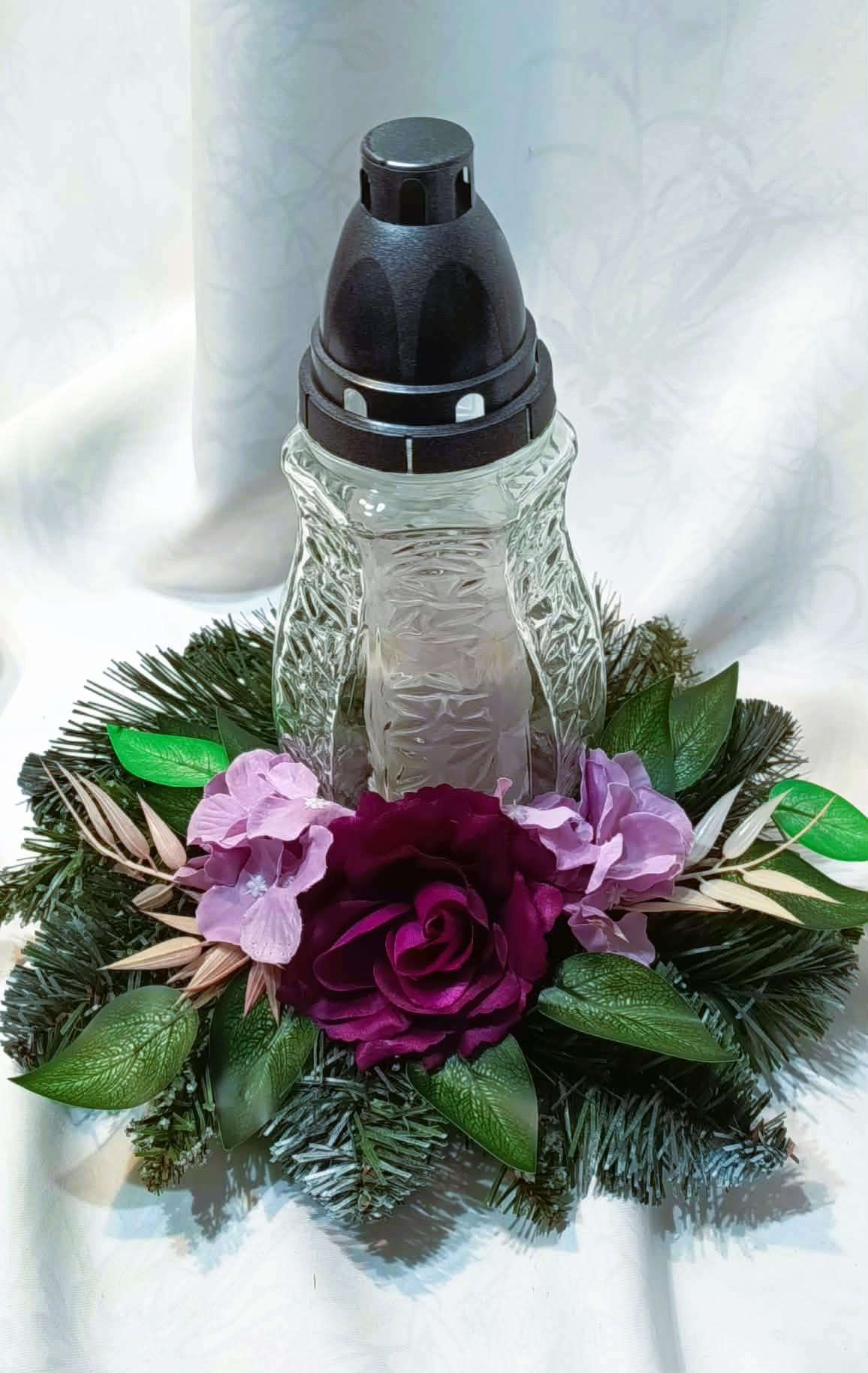 Znicz z dekoracją  /  Decorative memorial candle #ZN002